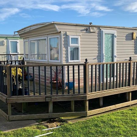 ホテルChapel Caravans S191 チャペル・セント・レオナルズ エクステリア 写真