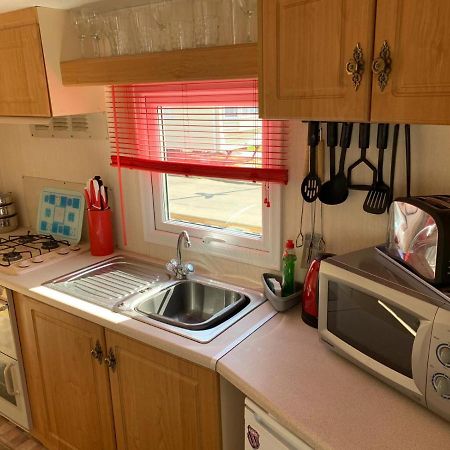 ホテルChapel Caravans S191 チャペル・セント・レオナルズ エクステリア 写真