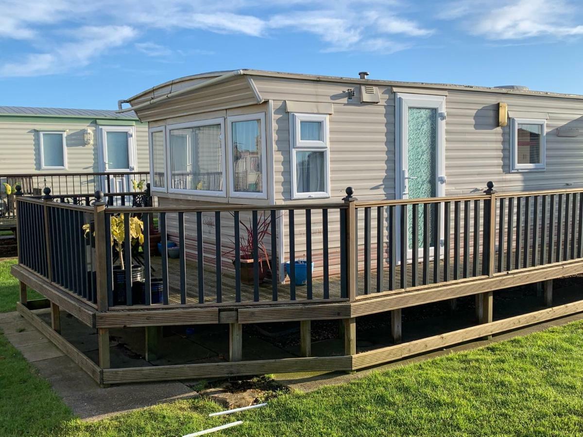 ホテルChapel Caravans S191 チャペル・セント・レオナルズ エクステリア 写真