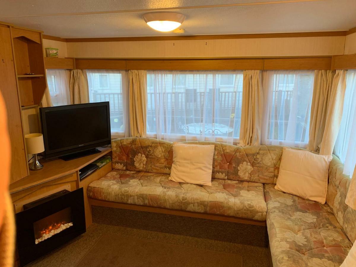ホテルChapel Caravans S191 チャペル・セント・レオナルズ エクステリア 写真