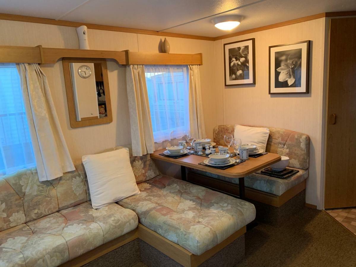 ホテルChapel Caravans S191 チャペル・セント・レオナルズ エクステリア 写真