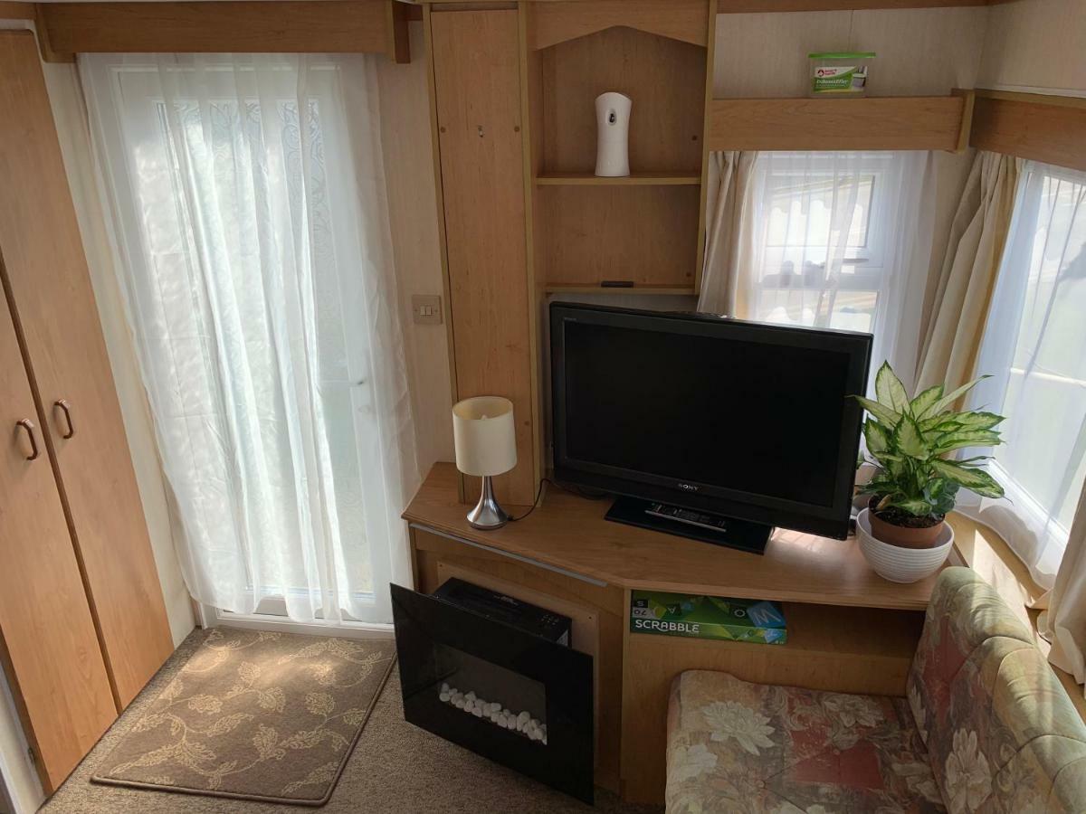 ホテルChapel Caravans S191 チャペル・セント・レオナルズ エクステリア 写真